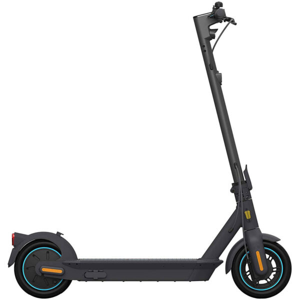 Ninebot MAX G30D E-Scooter in Schwarz, leistungsstarker Motor, 65 km Reichweite, faltbar und ideal für urbane Mobilität.